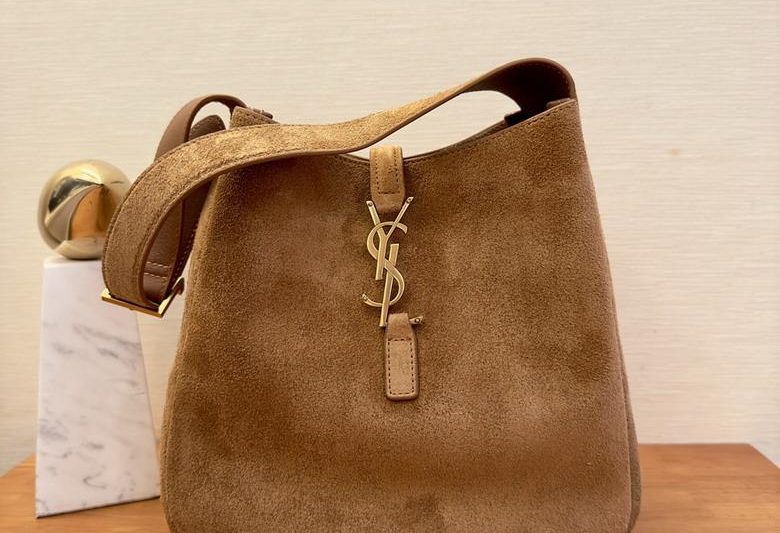 YSL Replica Bags YSL 713938 22x22x10cm 8D