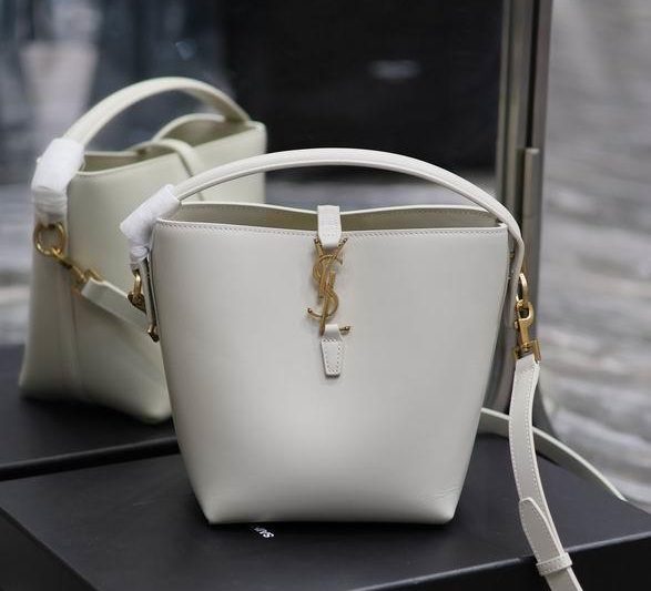 YSL Replica Bags 749036 17X20X13cm YG 2