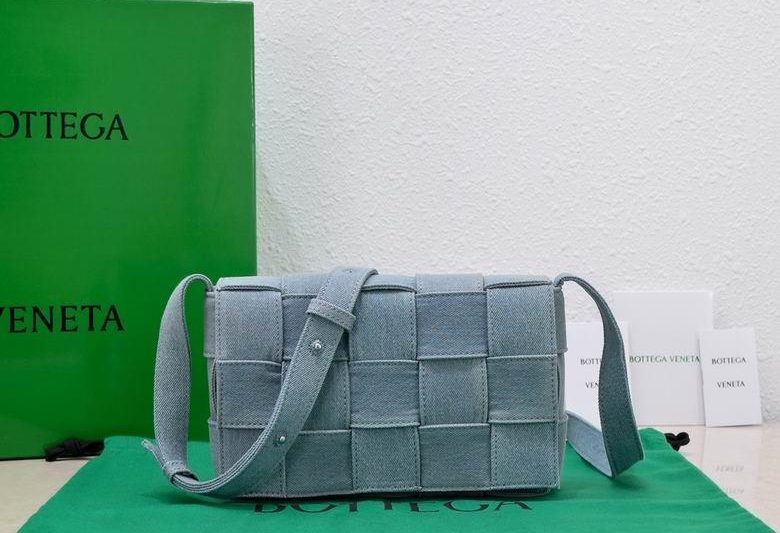 Bottega Veneta Replica Bags 6687 23x15x5.5cm BG