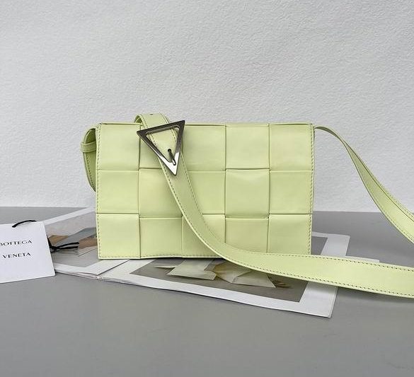 Bottega Veneta Replica Bags 667298 23x15x5cm BG 1