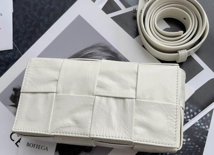 Bottega Veneta Replica Bags 651053 17.5x5x2.5cm BG