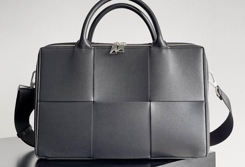 Bottega Veneta Replica Bags 100301 EL