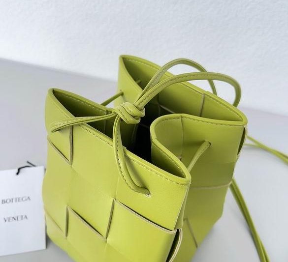 Bottega Veneta Replica Bags 680218 18x14x14cm BG