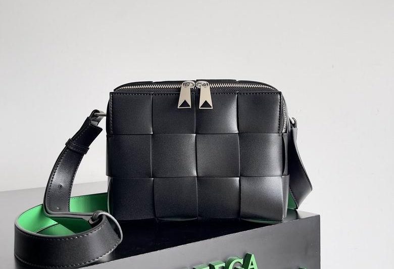 Bottega Veneta Replica Bags 730027 20X15X5cm  EL