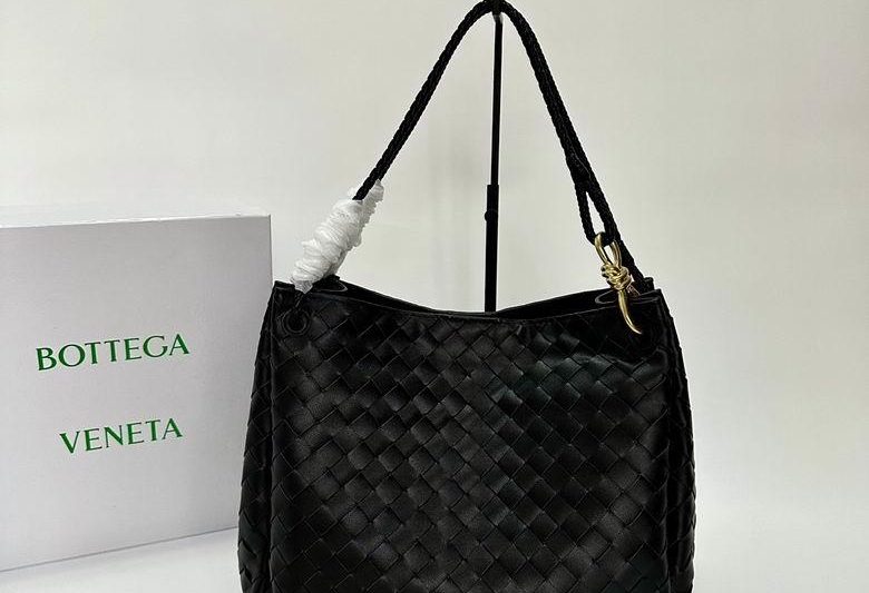 Bottega Veneta Replica Bags Parachute 211-1 26X30X20cm XMY 1