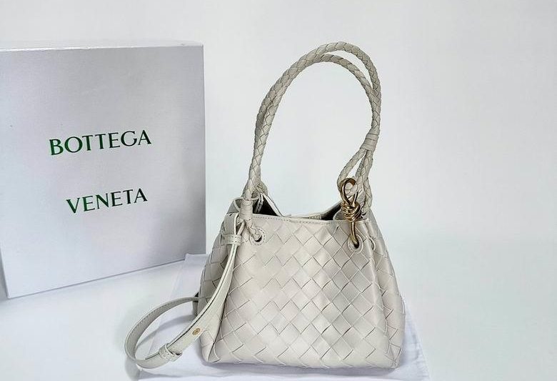 Bottega Veneta Replica Bags Parachute 211 16.5X21X17cm XMY 5