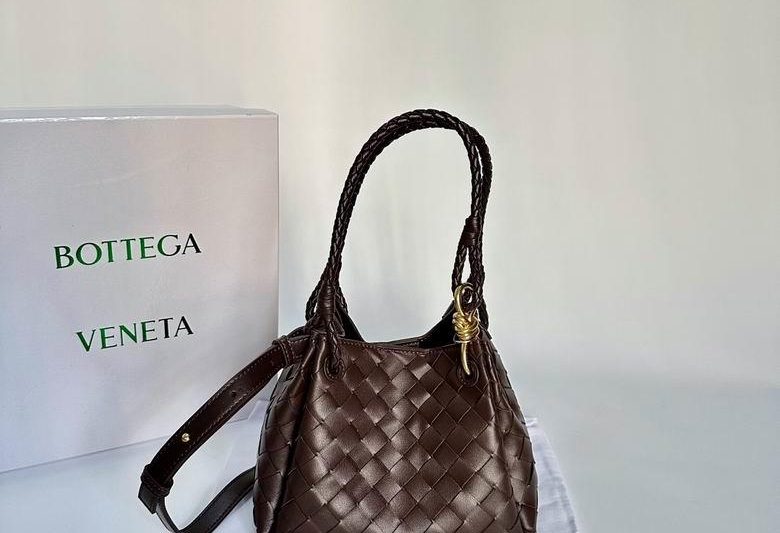 Bottega Veneta Replica Bags Parachute 211 16.5X21X17cm XMY 2