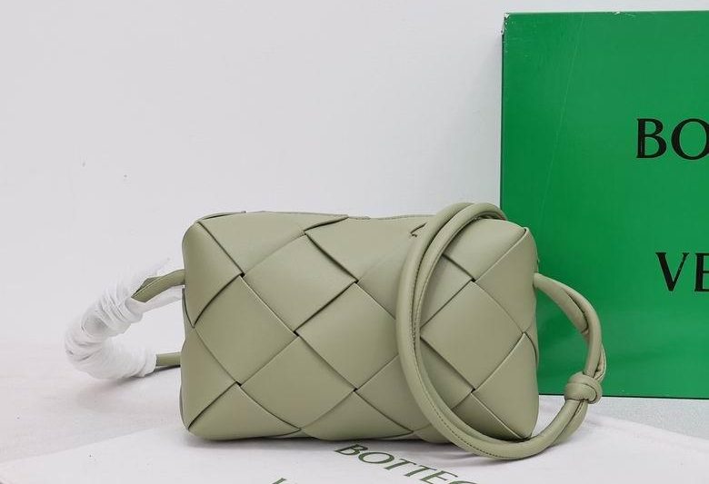 Bottega Veneta Replica Bags 002 14X22X7cm XMY 3