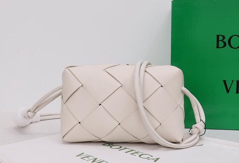 Bottega Veneta Replica Bags 002 14X22X7cm XMY 1