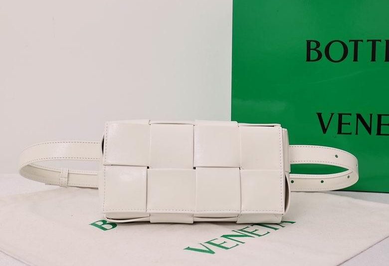 Bottega Veneta Replica Bags 6073-1 19.5X6X10.5cm XMY 1