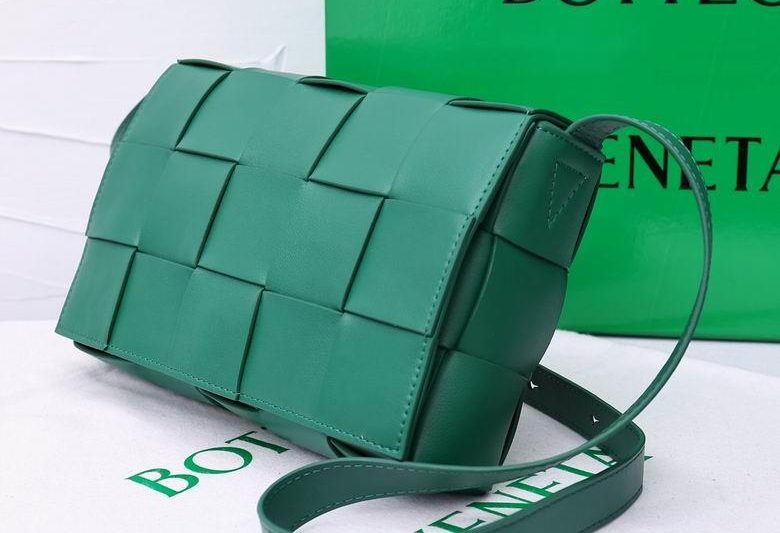 Bottega Veneta Replica Bags Cassette 3030 26X8X18cm XMY 7
