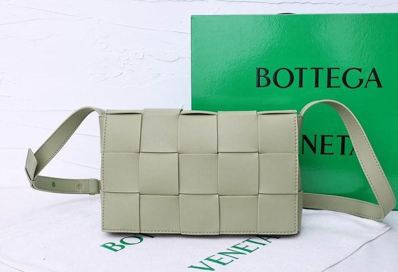 Bottega Veneta Replica Bags Cassette 3029 23X15X5.5cm XMY 1