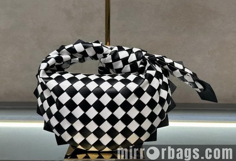 Bottega Veneta Replica Bags Jodie 6116-3 24X21X10cm JY 3