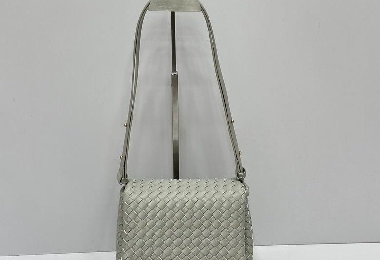 Bottega Veneta Replica Bags 20X25X6cm 031701 DN 2