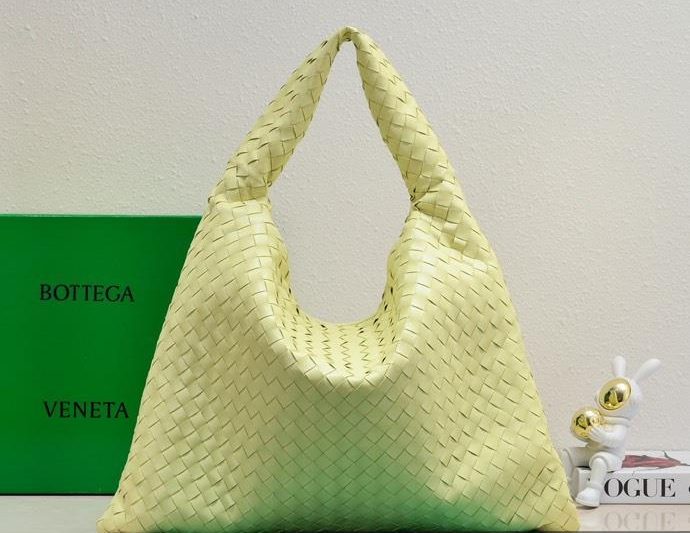 Bottega Veneta Replica Bags 21160 53X24X13cm YG 2