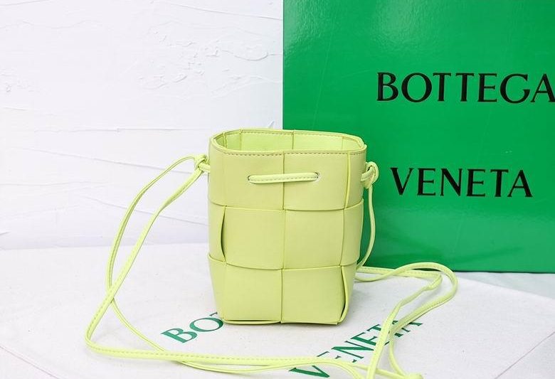 Bottega Veneta Replica Bags 8585 14X9X9cm YG 4