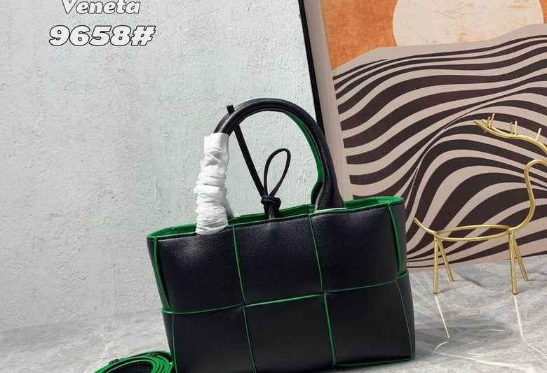 Bottega Veneta Replica Bags 9658 20X14X8cm JY 9