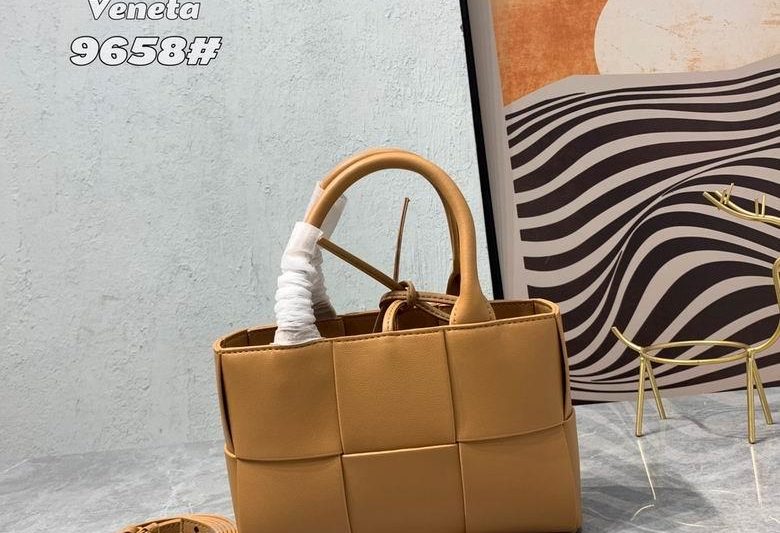 Bottega Veneta Replica Bags 9658 20X14X8cm JY 8