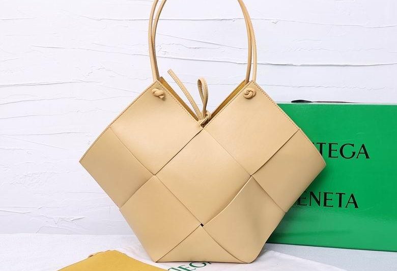 Bottega Veneta Replica Bags 6006 17X48X34X12cm XMY 3