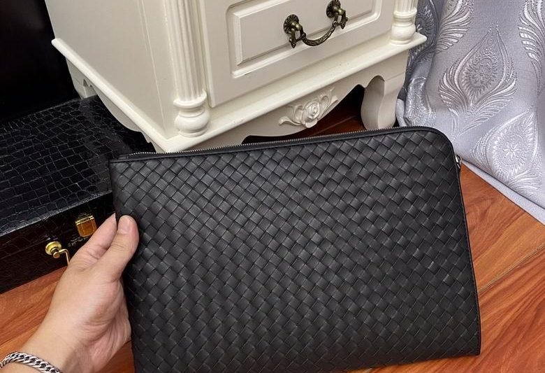 Bottega Veneta Replica Bags 2821 33X24X1cm XM