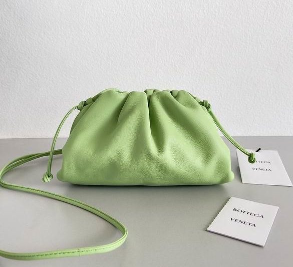 Bottega Veneta Replica Bags Pouch 23x13x5cm BG 27