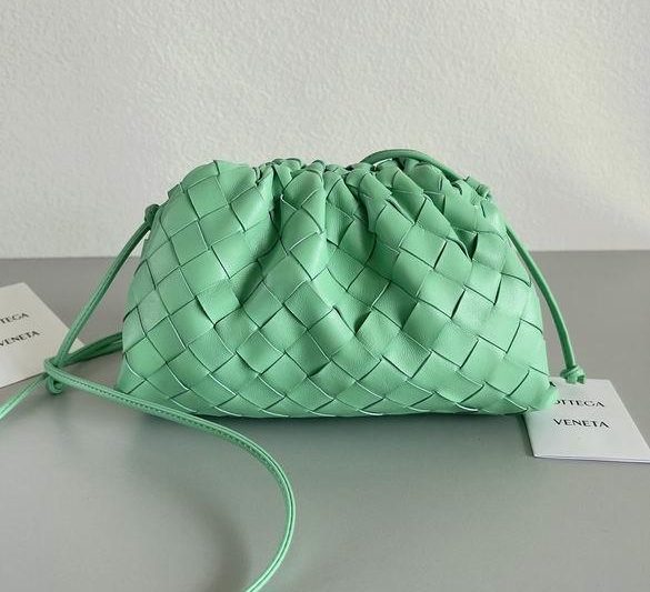 Bottega Veneta Replica Bags pouch 22x12x7cm BG 12