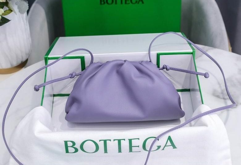 Bottega Veneta Replica Bags Pouch 22x10x6cm DL 17