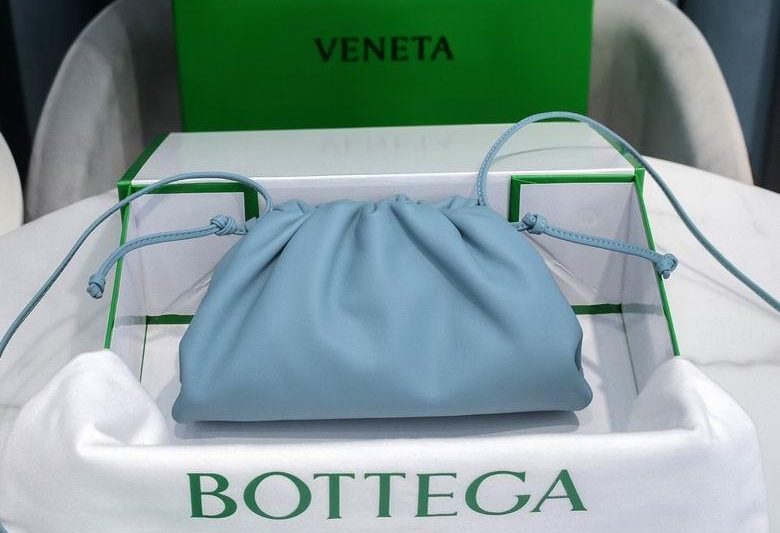 Bottega Veneta Replica Bags Pouch 22x10x6cm DL 16
