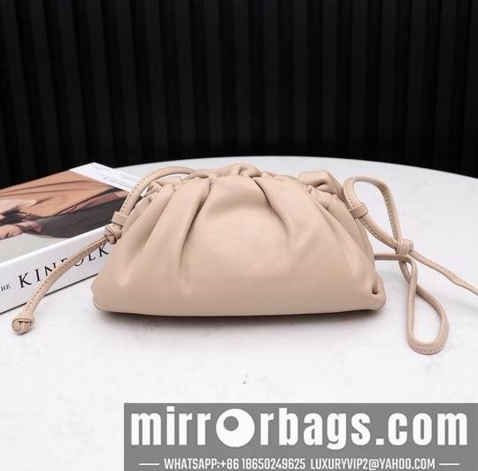 Bottega Veneta Replica Bags 9032 23x13x8 cm dl15