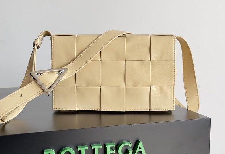 Bottega Veneta Replica Bags 667298 23x15x5cm BG 4