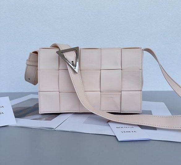 Bottega Veneta Replica Bags 667298 23x15x5cm BG 3