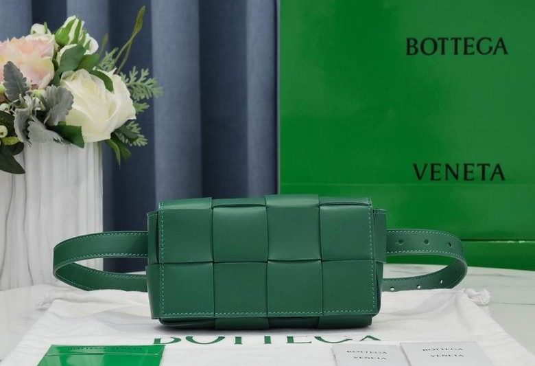 Bottega Veneta Replica Bags 6815 17.5×9.5x5cm DL 4