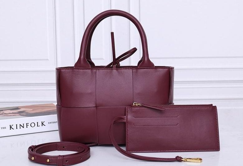 Bottega Veneta Replica Bags 2236 25X16X8cm EL 13