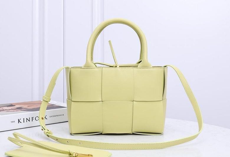 Bottega Veneta Replica Bags 2236 25X16X8cm EL 3