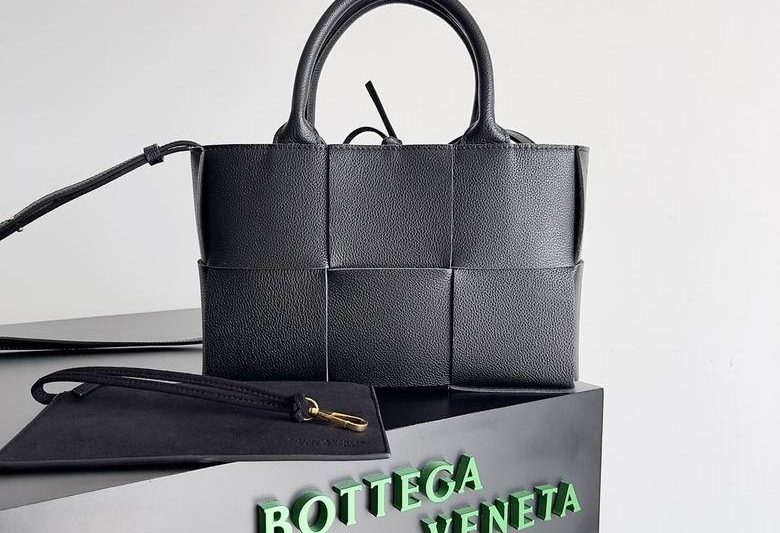Bottega Veneta Replica Bags 709337 25x16x8cm BG 2