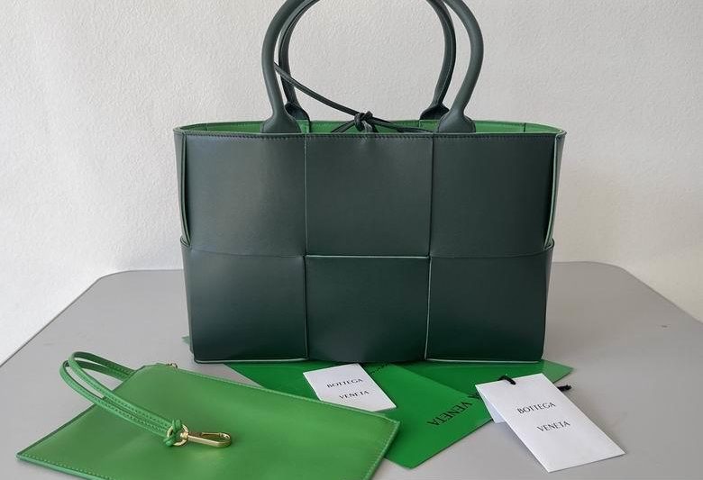 Bottega Veneta Replica Bags 652867 30x20x11.5cm BG 8