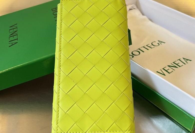 Bottega Veneta Replica Bags 676593 18X10X2cm YG 8
