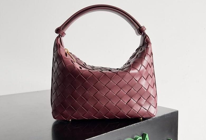 Bottega Veneta Replica Bags 754443 22X13X9cm YG 13
