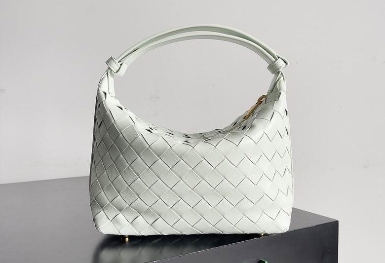 Bottega Veneta Replica Bags 754443 22X13X9cm YG 9
