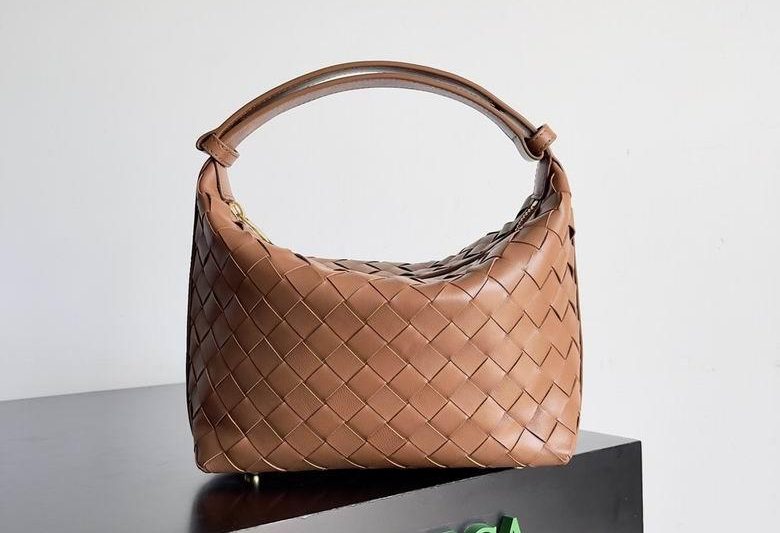 Bottega Veneta Replica Bags 754443 22X13X9cm YG 8