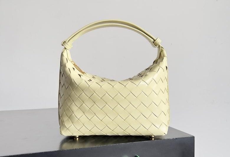 Bottega Veneta Replica Bags 754443 22X13X9cm YG 6