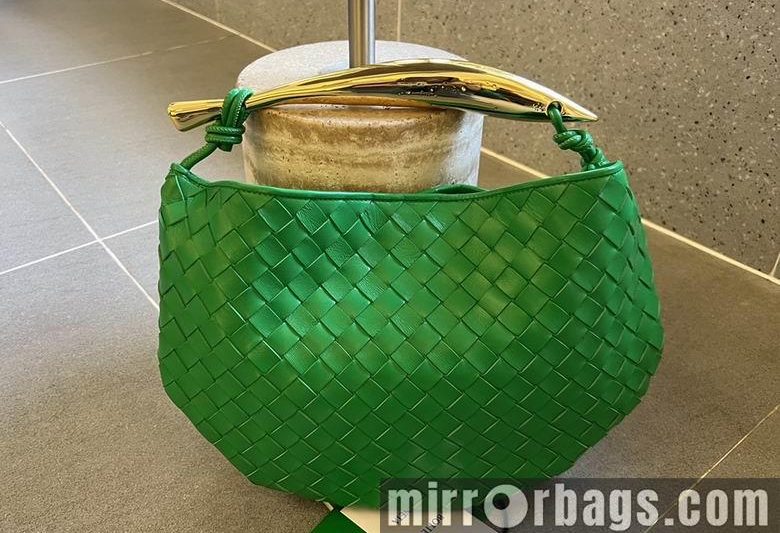 Bottega Veneta Replica Bags 716082 33X20X4cm EL 3
