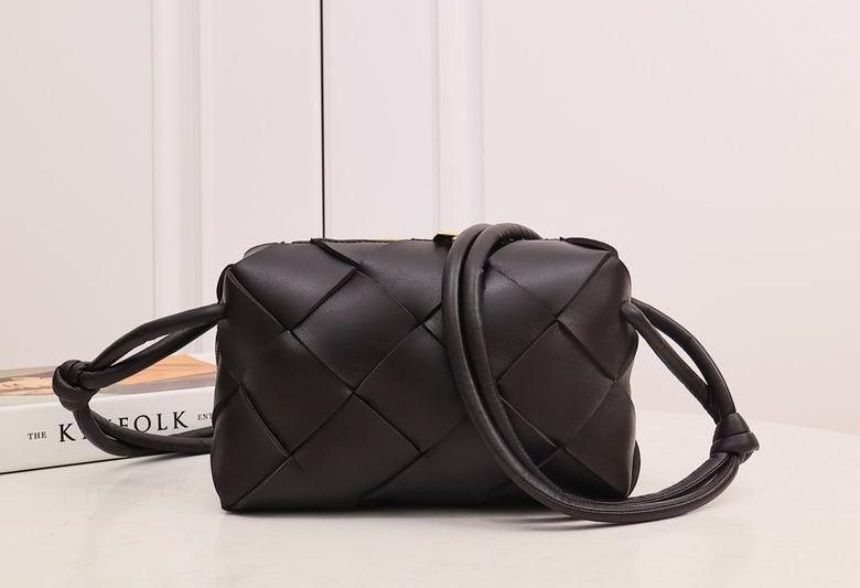 Bottega Veneta Replica Bags 2240-1 22X14.5X7.5cm EL 11