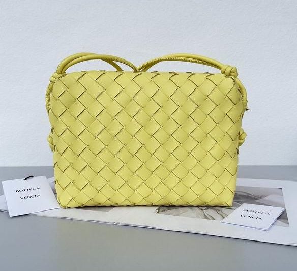 Bottega Veneta Replica Bags 680255 25x15x8cm BG 2