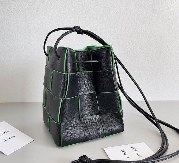 Bottega Veneta Replica Bags 680218 18x14x14cm BG 1