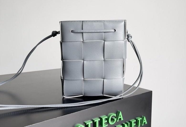Bottega Veneta Replica Bags 680218 18x14x14cm BG 7