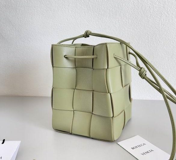 Bottega Veneta Replica Bags 680218 18x14x14cm BG 4