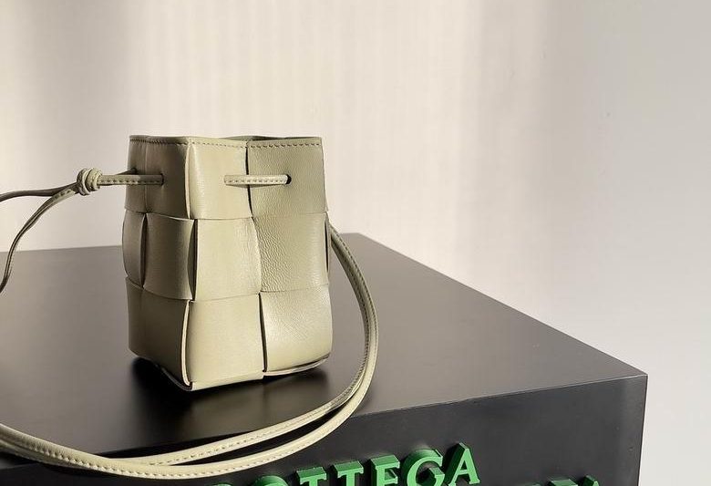 Bottega Veneta Replica Bags 680217 14x9x9cm BG 2