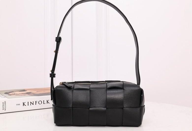 Bottega Veneta Replica Bags 2245 23.5X10X10cm EL 8