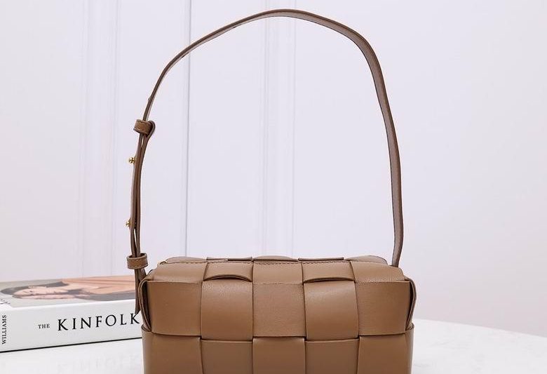 Bottega Veneta Replica Bags 2245 23.5X10X10cm EL 4